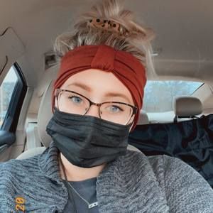 Meet your Posher, Cierra